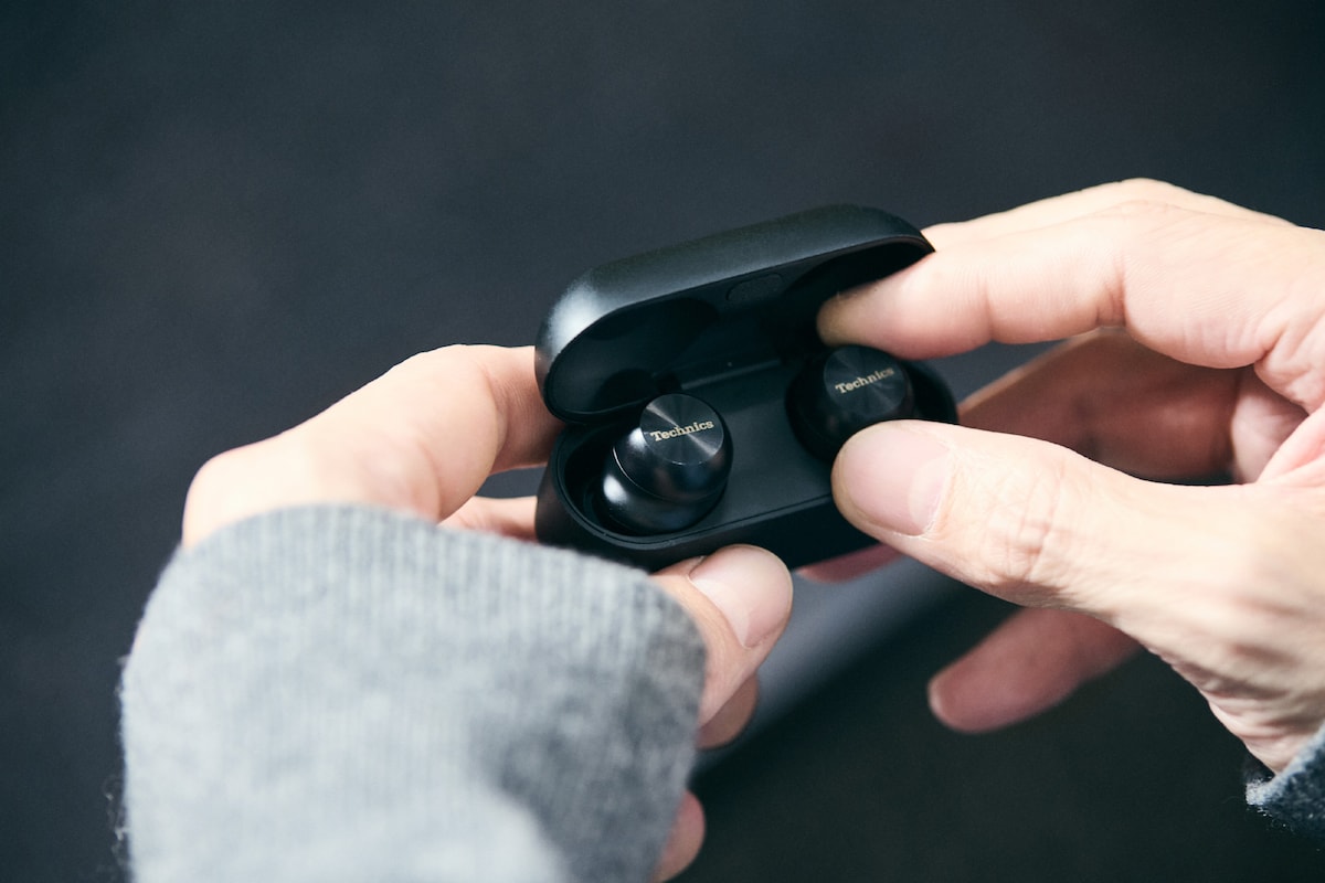 Technics「EAH-AZ100」