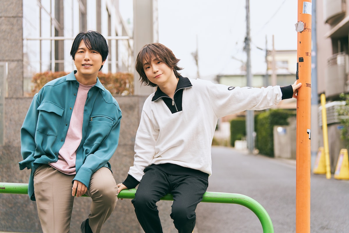 左から神谷浩史、河西健吾。