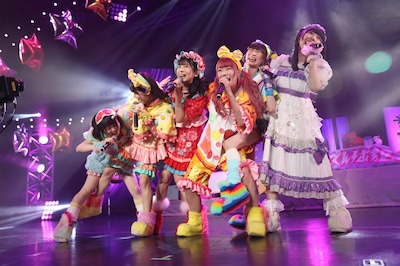 成瀬瑛美卒業公演の様子。（撮影：チェリーマン）