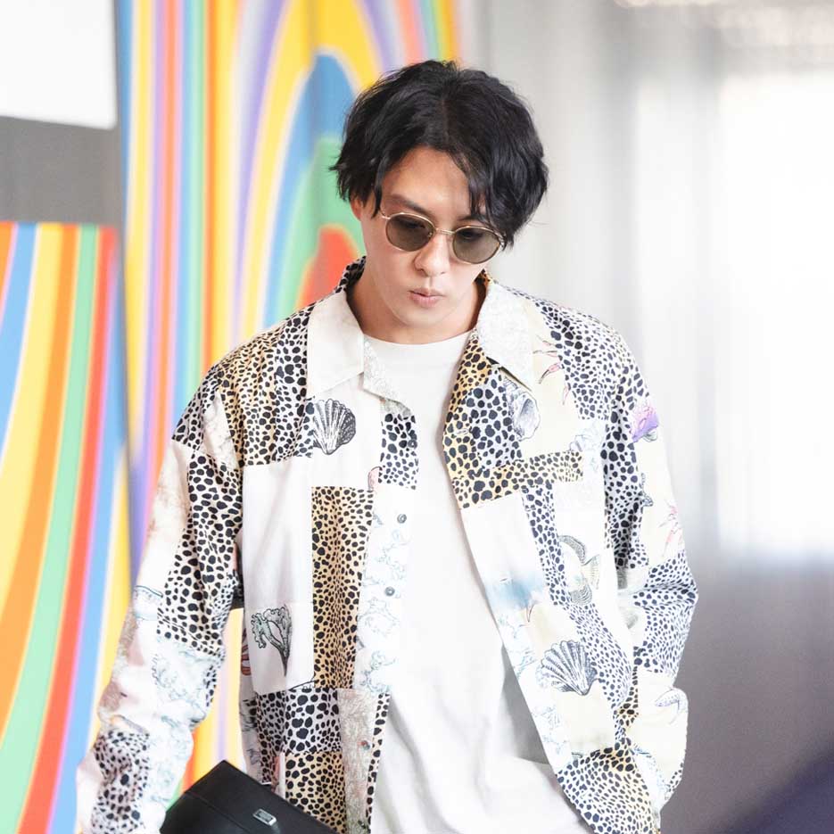 渡部秀演じる黄島譲二