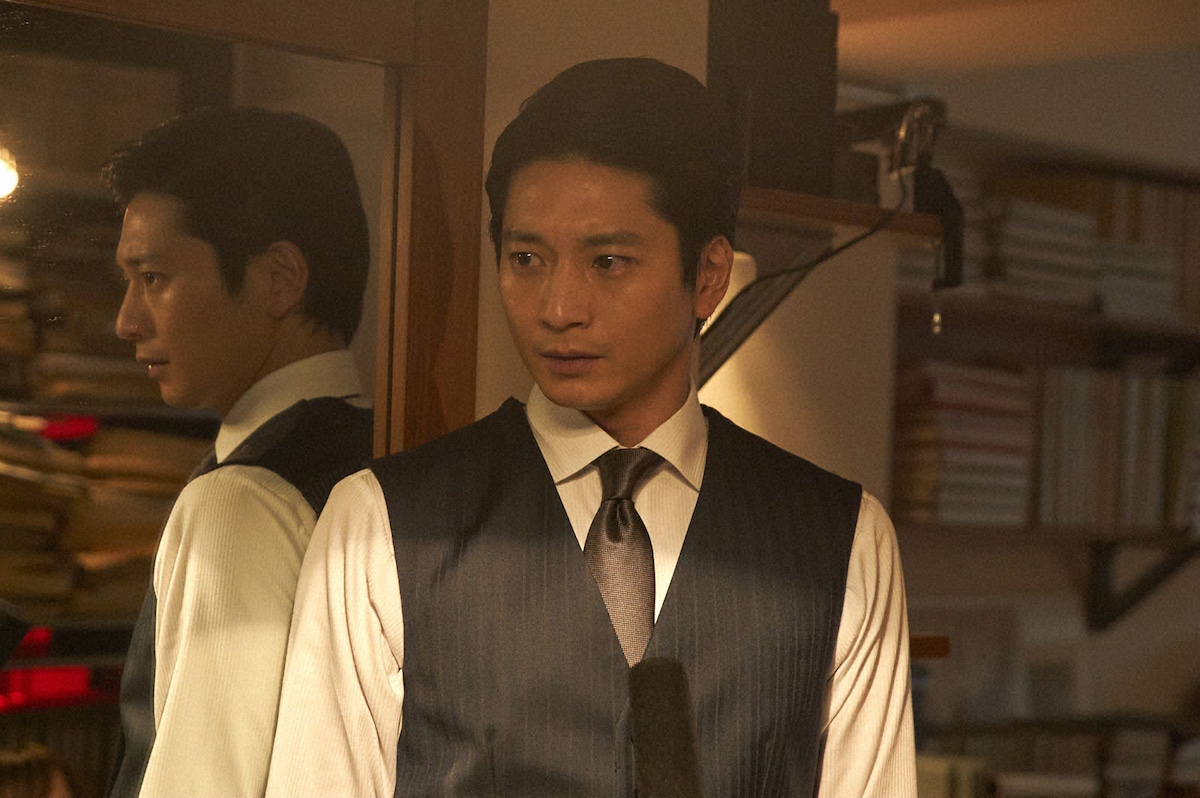 「警部補ダイマジン」第1話の場面写真。