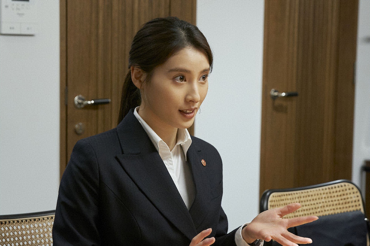 「警部補ダイマジン」第2話より、土屋太鳳演じる七夕夕夏。