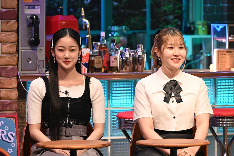 左からLittle Glee Monsterの結海、かれん。