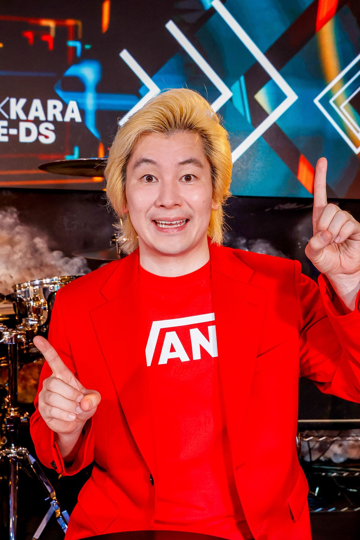 メイプル超合金・カズレーザー