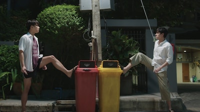 「Bad Buddy Series」より、Ohm演じるパット（右）とNanon演じるパーン。