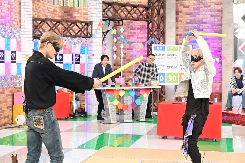 「気配切りバトル」に挑むCHOI HYUN SUKとJUNKYU。