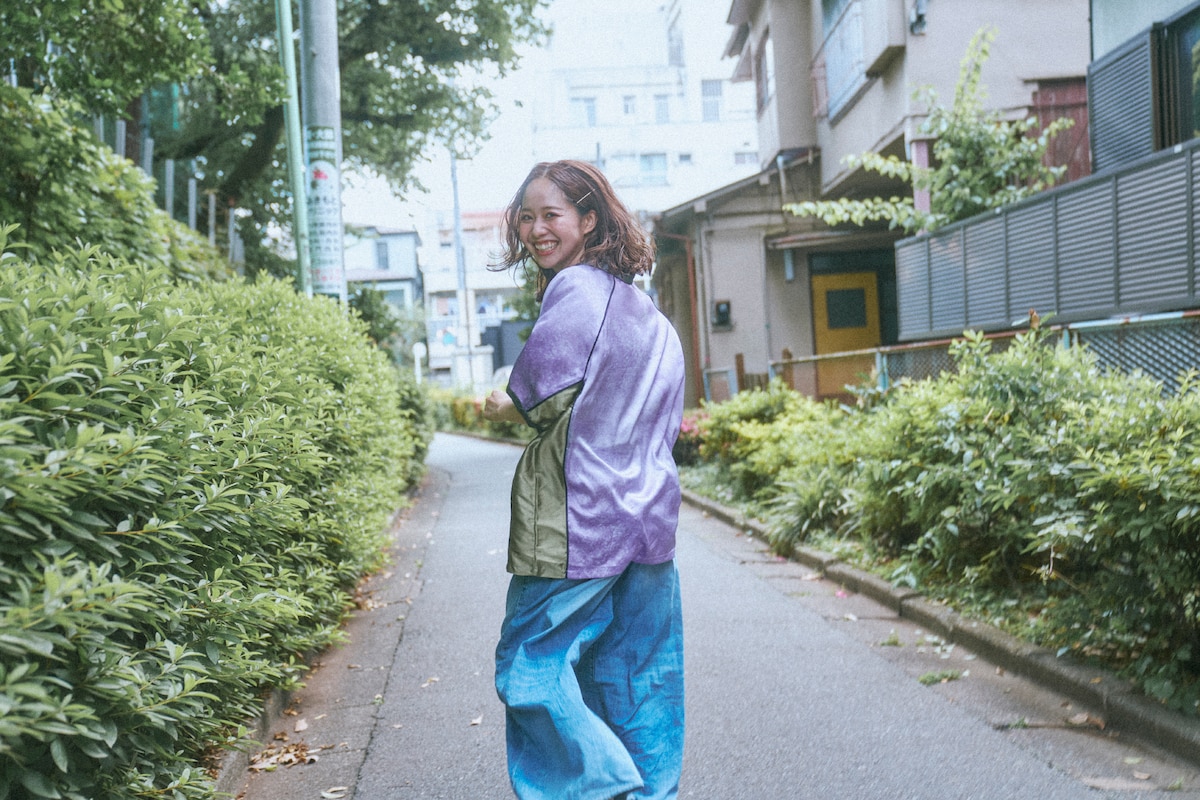 上野羽有音(Vo, G)