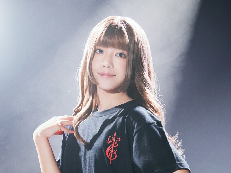 古賀ありさ扮する化野めい。