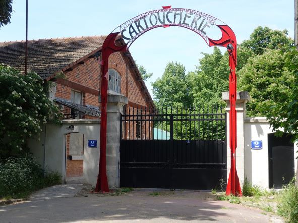 カルトゥーシュリの様子。©まつかわゆま