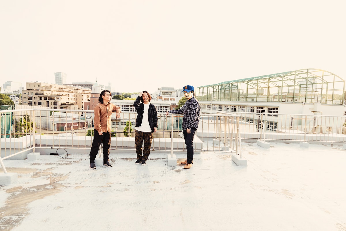 左から菅波栄純、山田将司、寺嶋裕二。