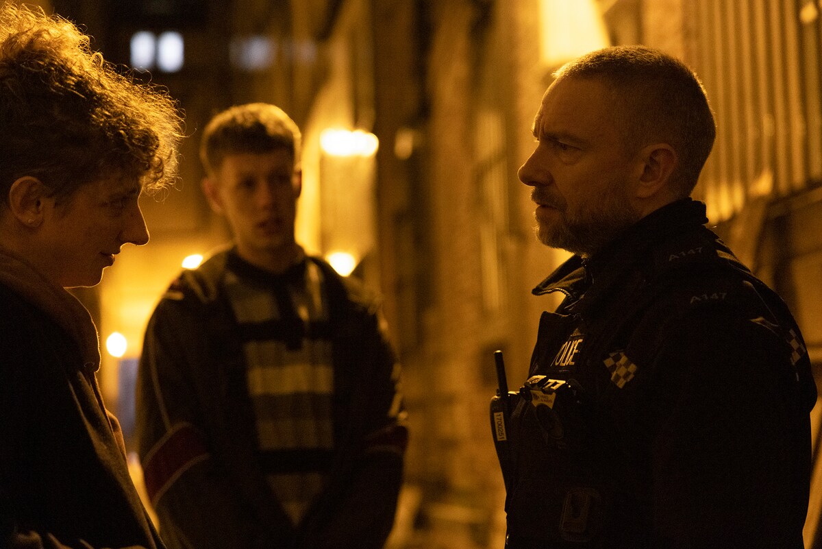 「レスポンダー 夜に堕ちた警官」