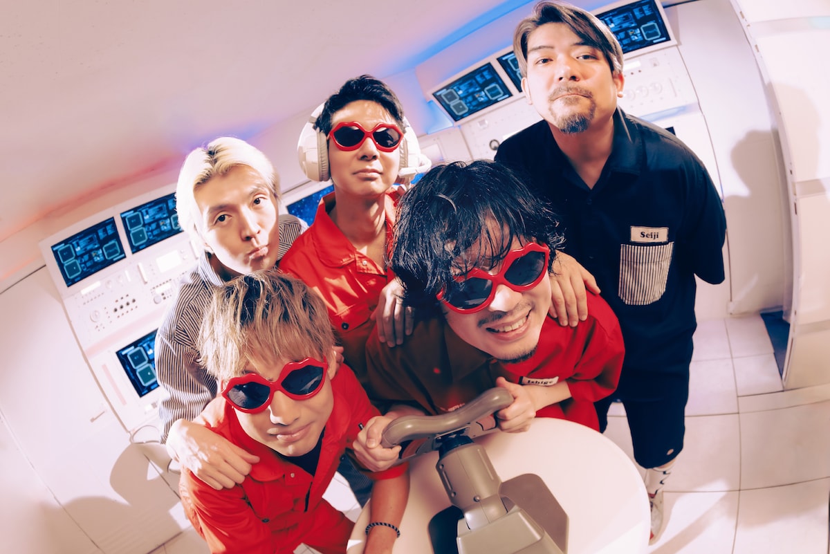 the telephonesとORANGE RANGE。