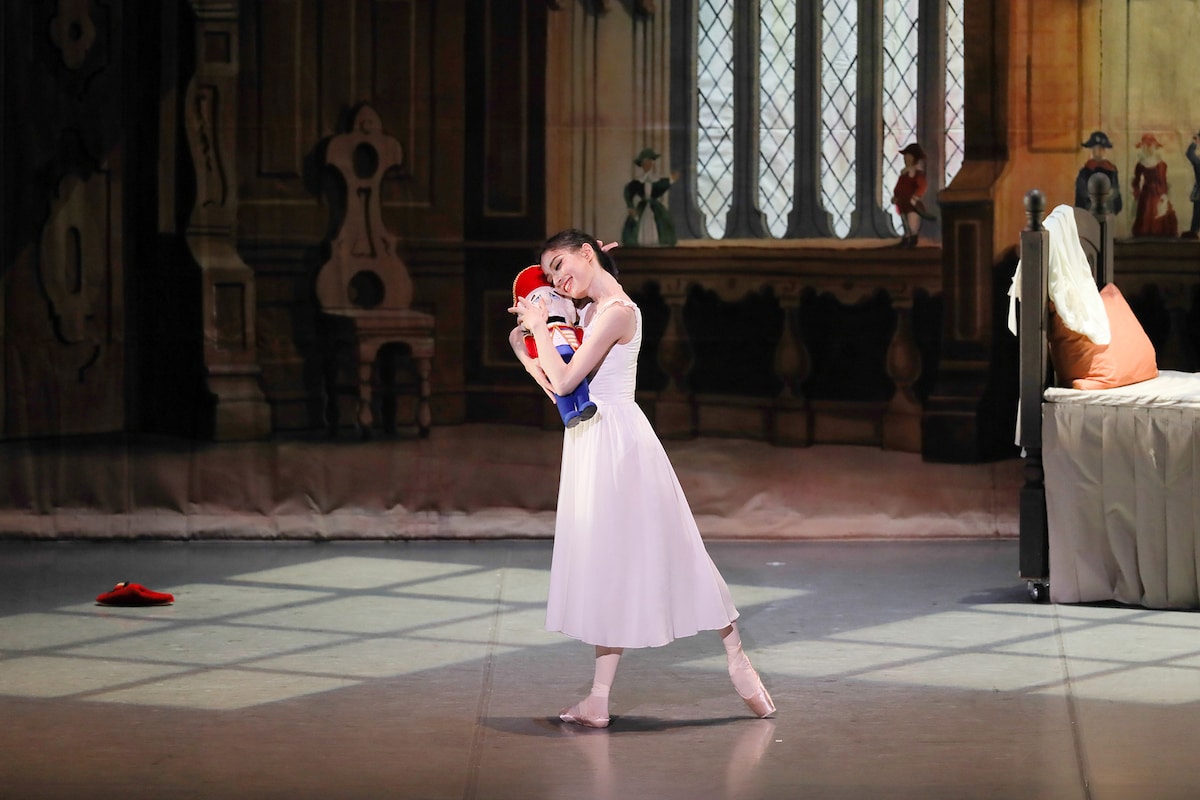 東京バレエ団「くるみ割り人形」より。（Photo by Kiyonori Hasegawa）