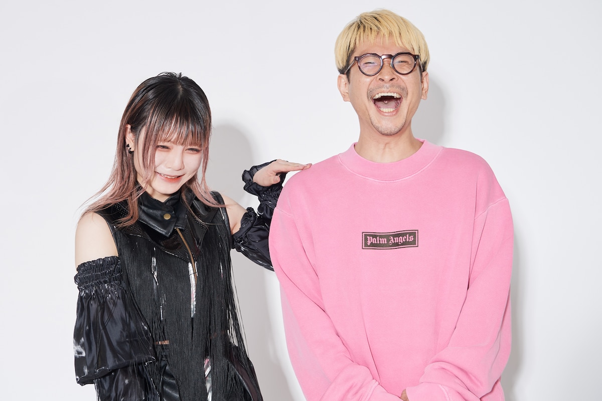 左からモグ・ライアン（ASP）、渡辺淳之介。