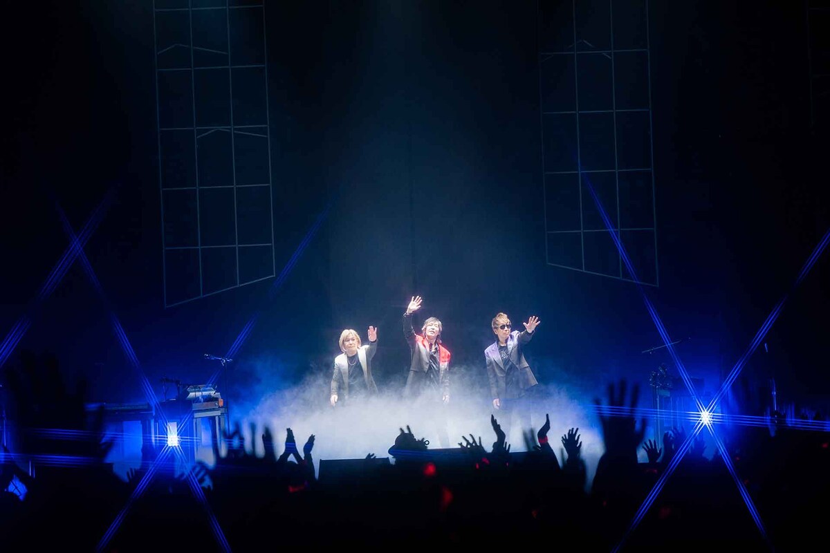 「TM NETWORK 40th FANKS intelligence Days ～DEVOTION～」最終公演の様子。（Photo by Kazuyuki Sanada）