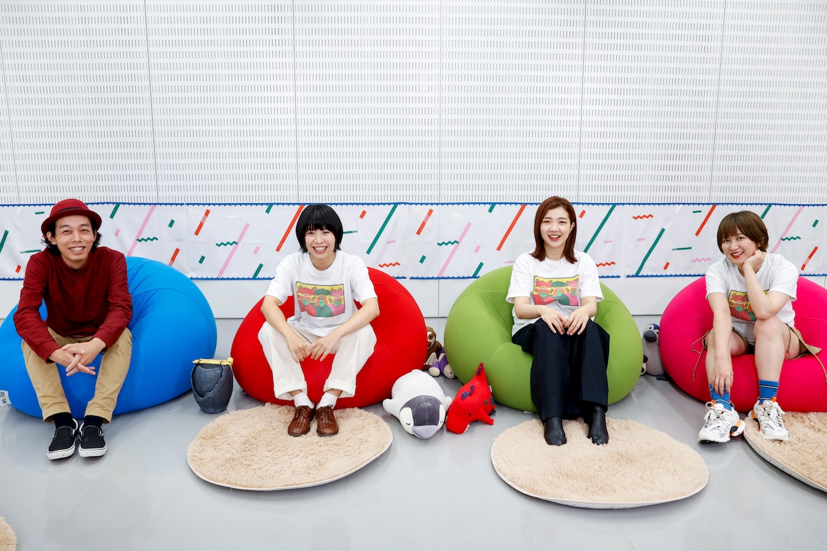 左から上田慎一郎、Aマッソ加納、3時のヒロイン福田、ラランド・サーヤ。