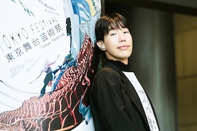 坂口涼太郎に聞く、舞台の魅力「東京舞台芸術祭 2026」Open Call Programsで新たな出会いを