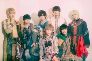 隣のアイツに恋してる！特集｜老若男女に愛されるアイドル目指す“とな恋”、1stシングルでRPGの世界へ