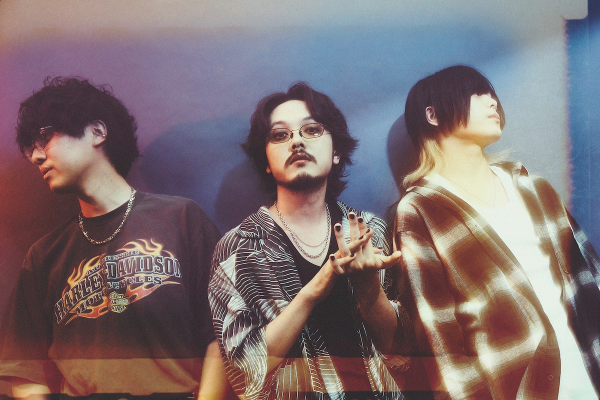 TOOBOEと擬態するメタ。