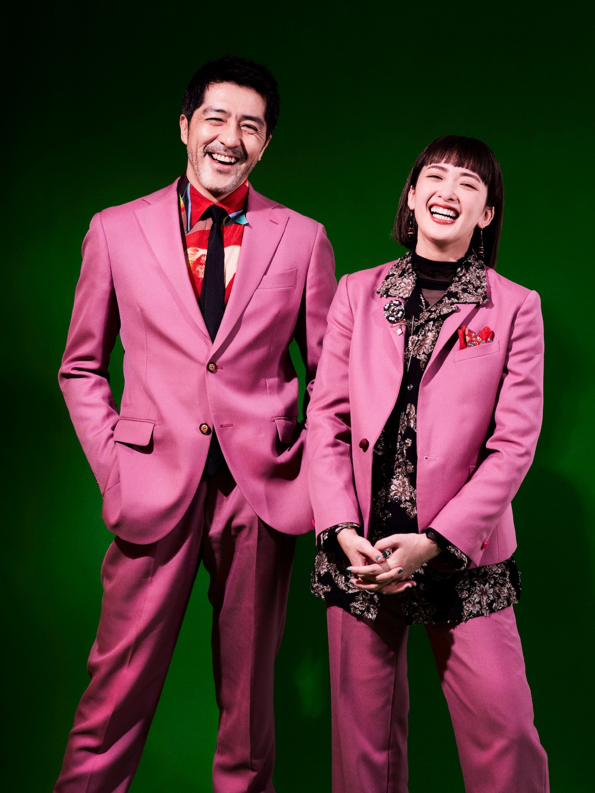 左から谷中敦（東京スカパラダイスオーケストラ / Baritone Sax）、長屋晴子（緑黄色社会 / Vo）。