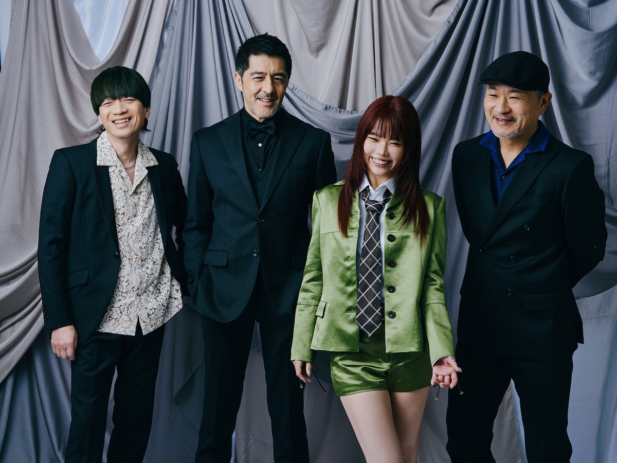 左から加藤隆志（G）、谷中敦（Baritone Sax）、アイナ・ジ・エンド、沖祐市（Key）。