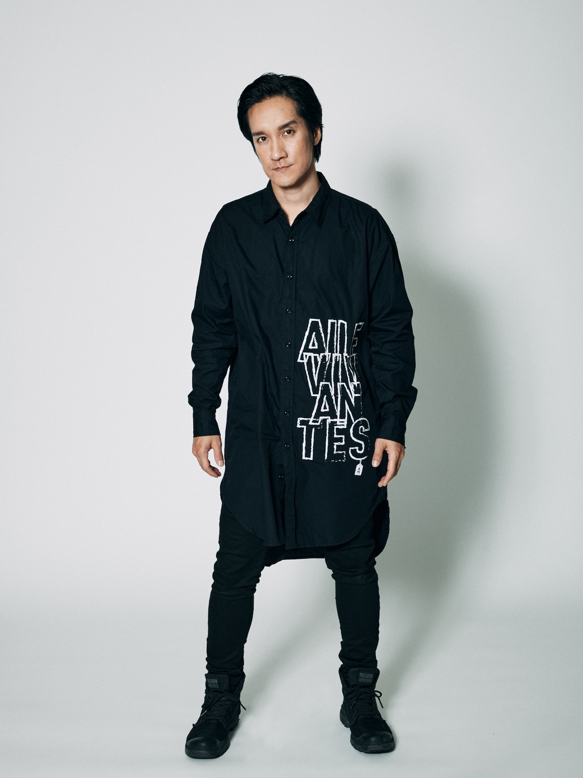 田村ヒサオ（Vo, B）