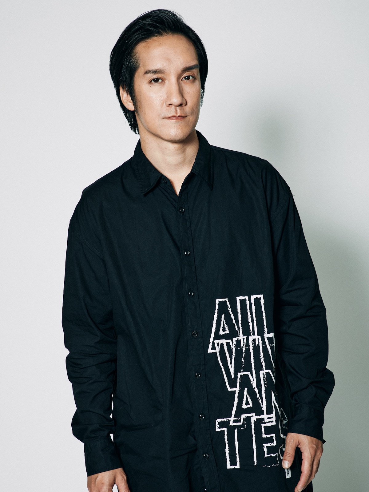 田村ヒサオ（Vo, B）