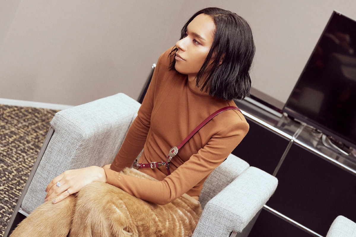 アヴちゃん(女王蜂 / Vo)