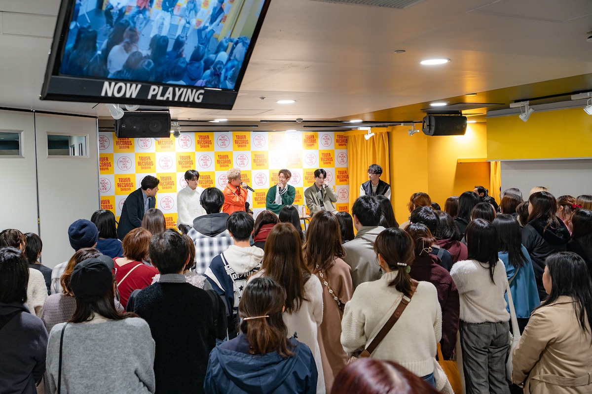 「unløck : the first contact」の様子。