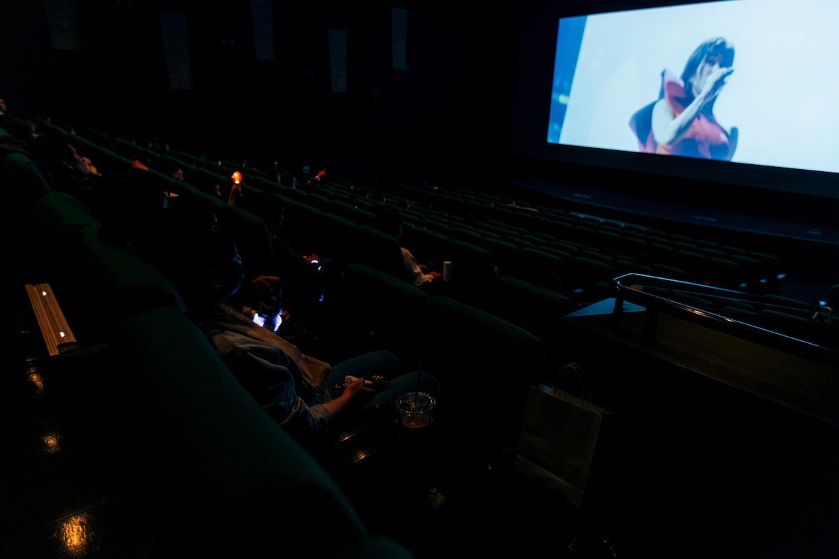 「HIKARU UTADA LIVE CHRONICLES in cinema」大阪会場の様子。