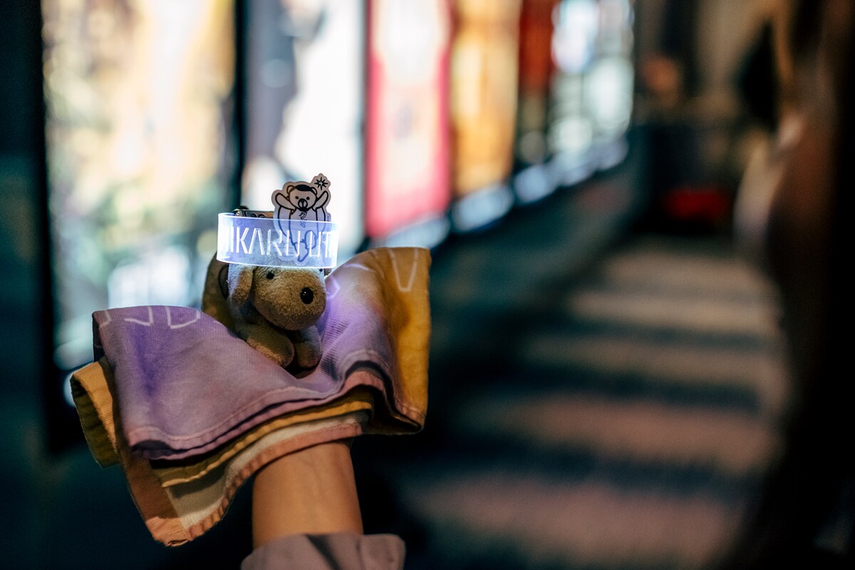 ご当地くまちゃんのステッカー。