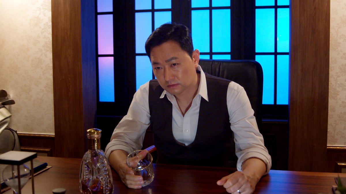 キム・ユソク演じるカン・チファン。