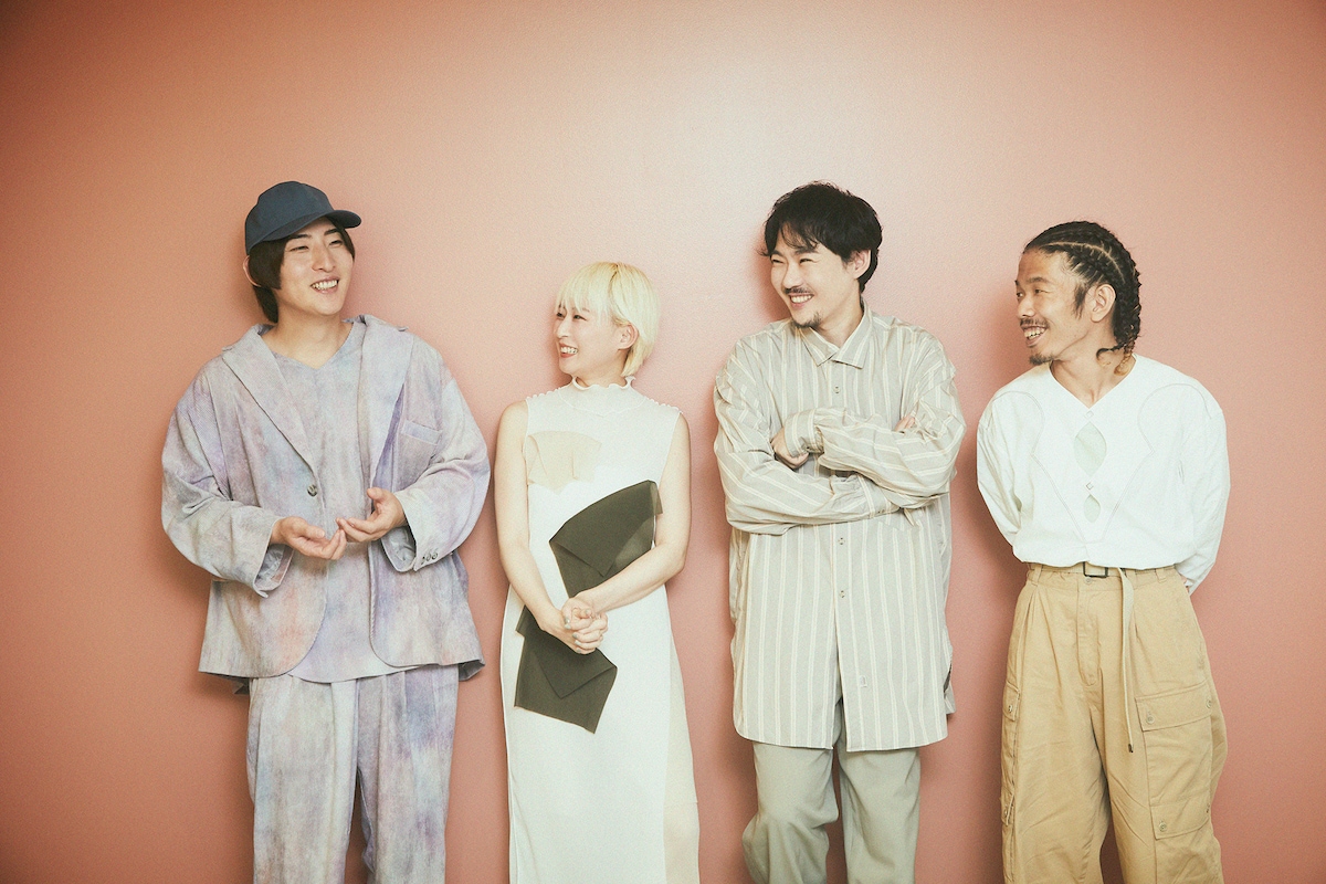 ビッケブランカとAwesome City Club。