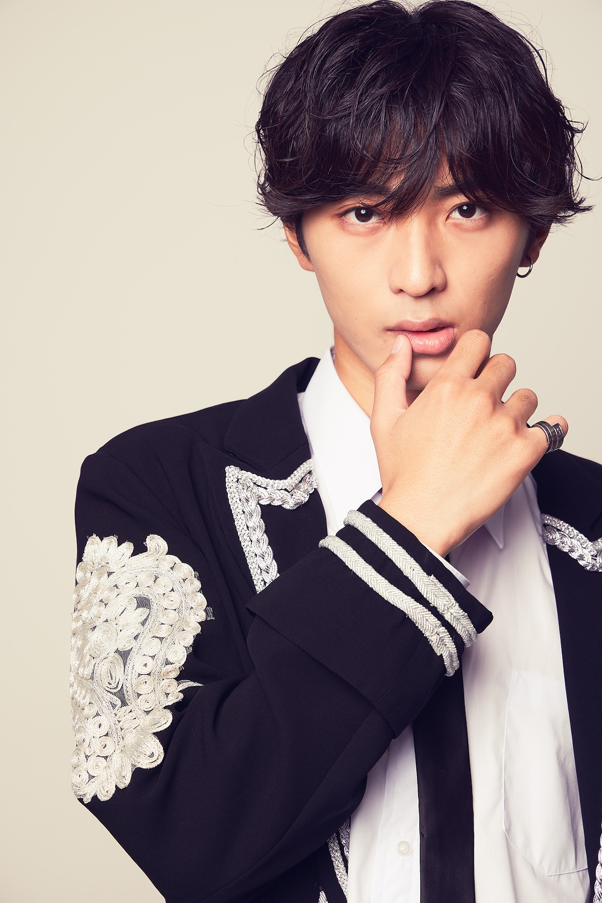 赤名竜之輔(THE YELLOW by VOYZ BOY)