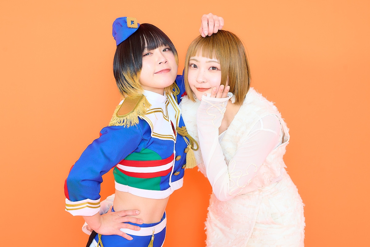ヤママチミキとRiNA。