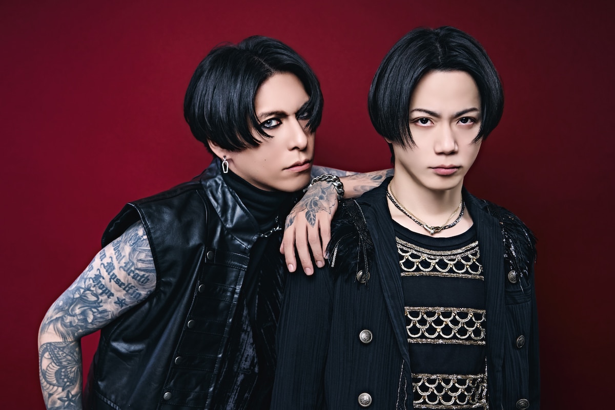 左から葉月（lynch.）、田澤孝介（Waive）。