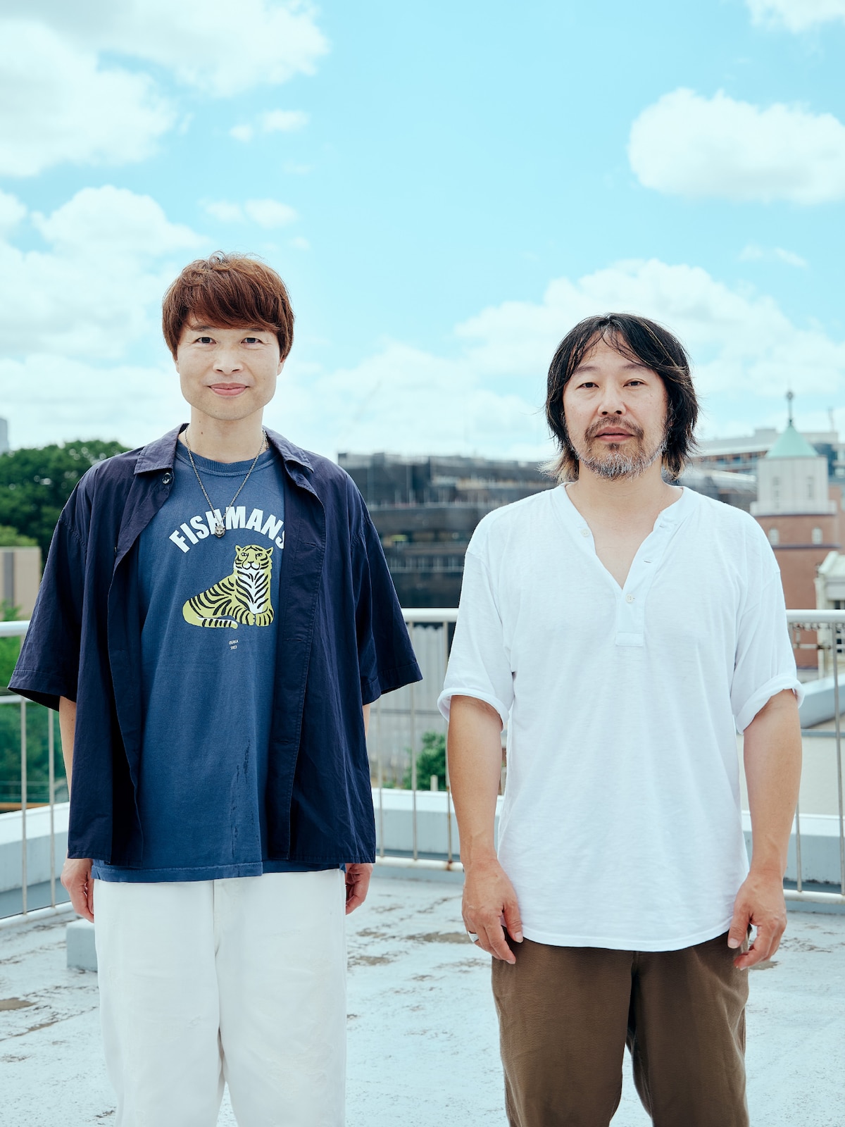 左から茂木欣一、曽我部恵一。