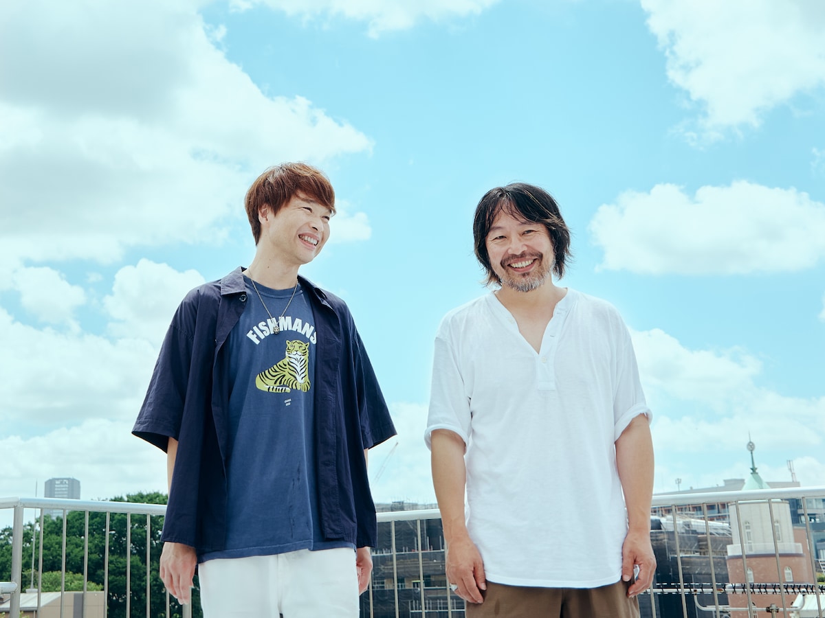 左から茂木欣一、曽我部恵一。