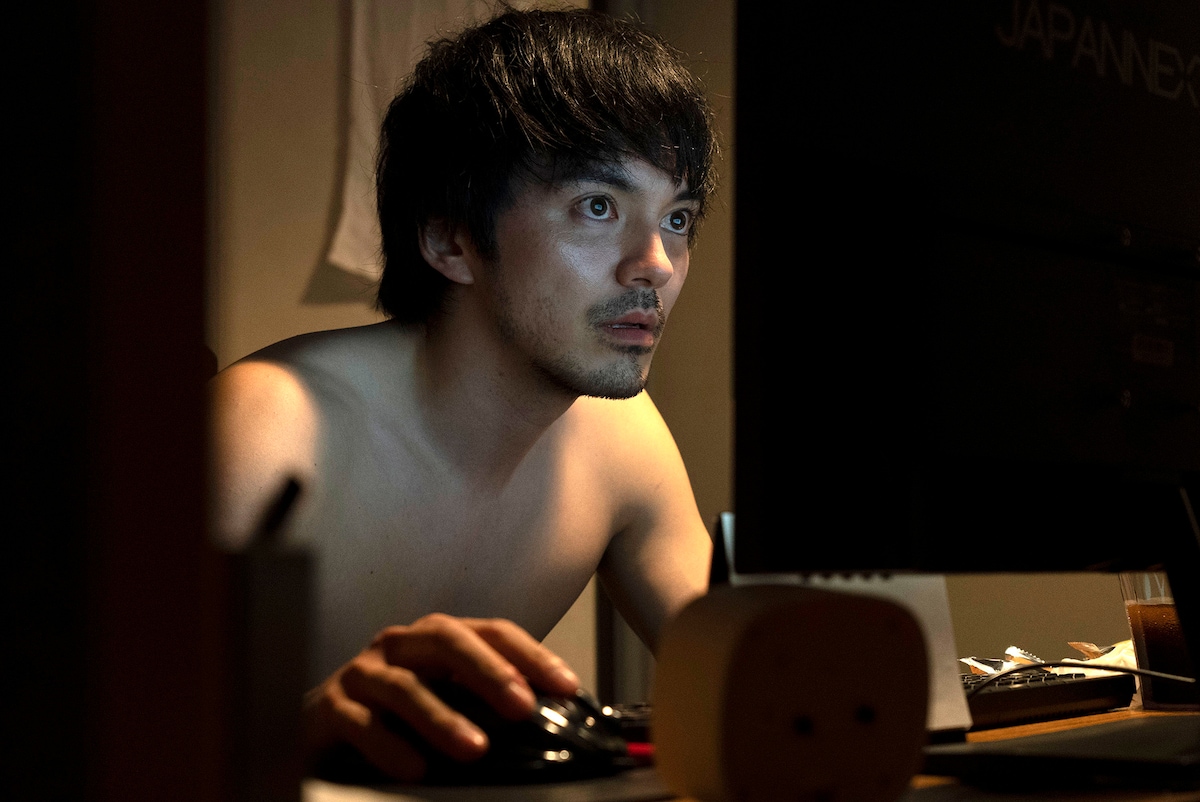 「COUNT 100」より、林遣都演じる光輝。