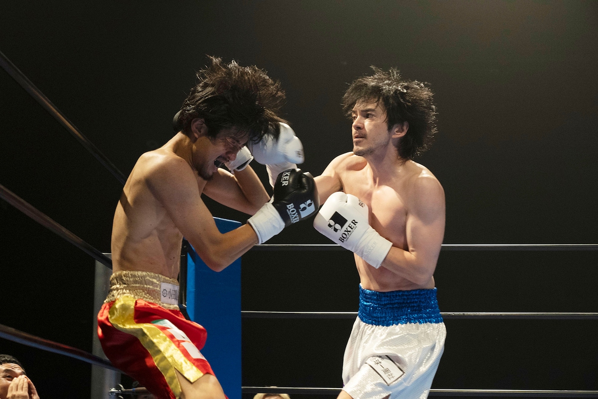 「COUNT 100」場面写真