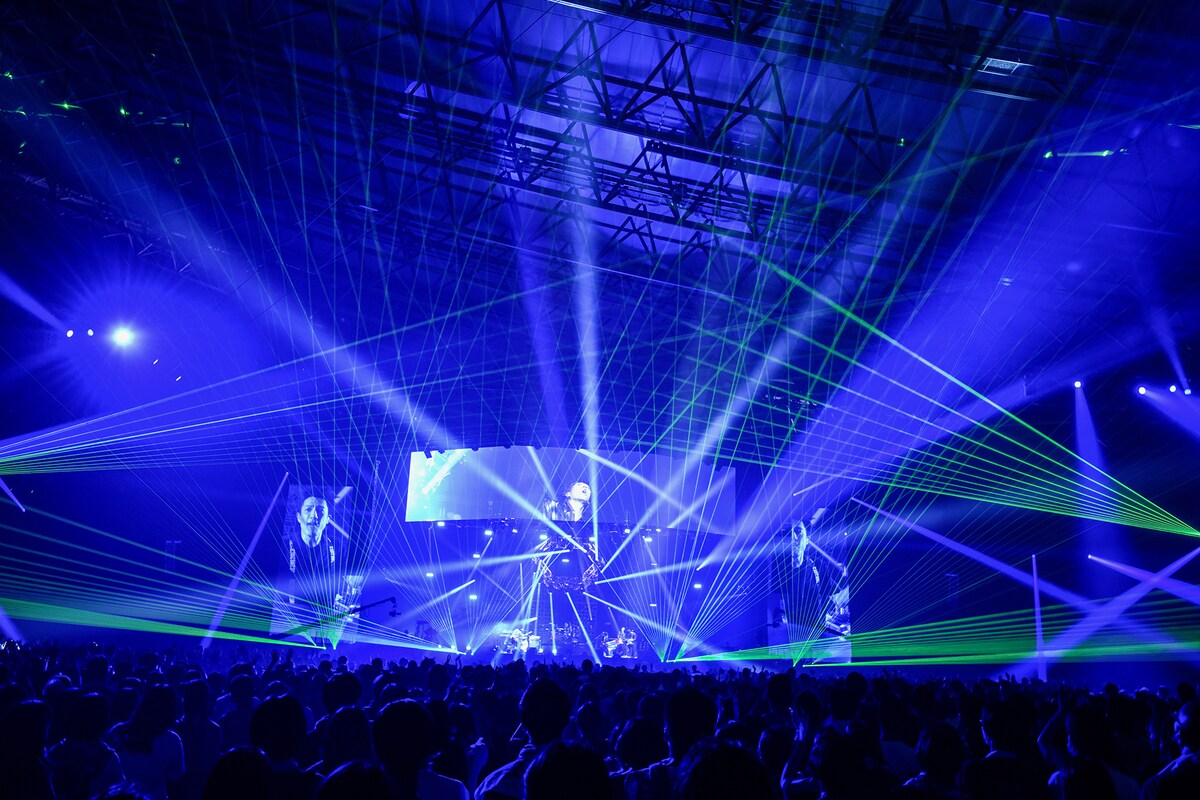 「SCENT OF HUMOR TOUR 2022」最終公演の様子。