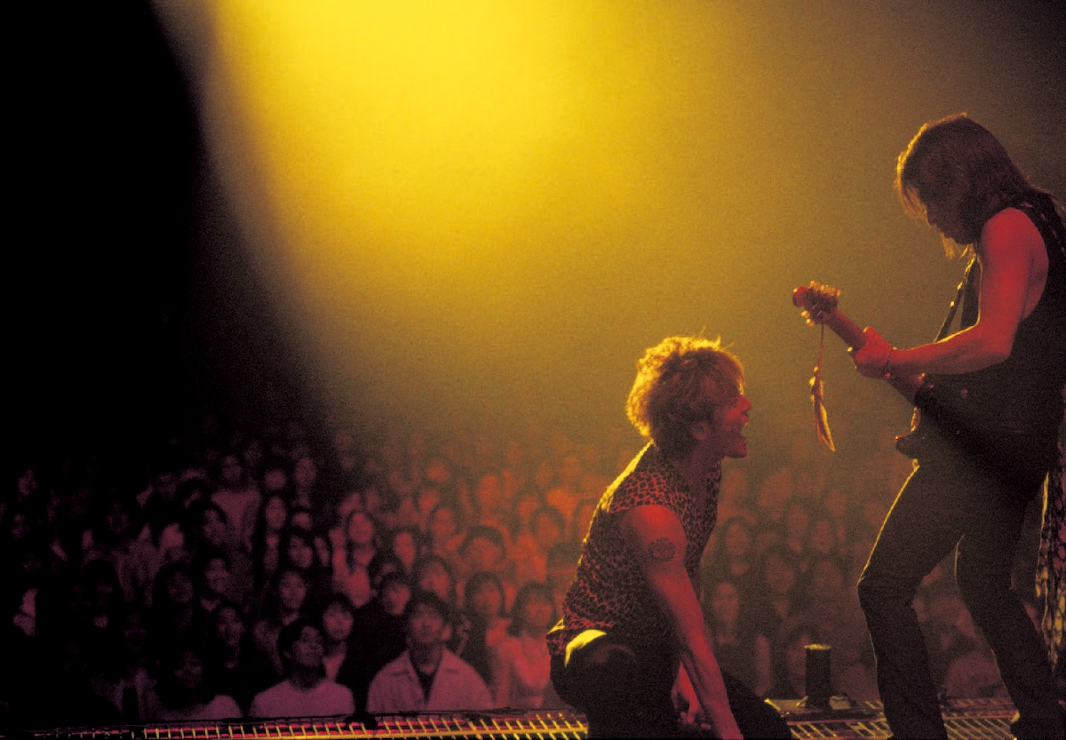 「B'z Live History Vol.1」より。