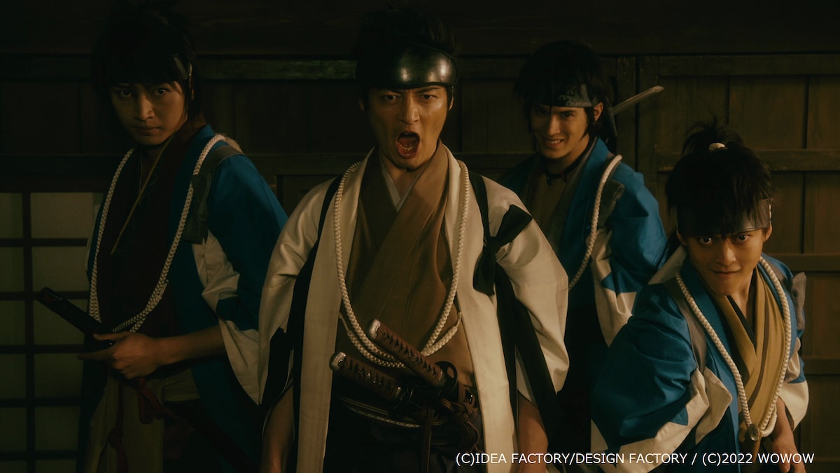 「WOWOWオリジナルドラマ 薄桜鬼」より、左から金井成大演じる沖田総司、田中幸太朗演じる近藤勇、才川コージ演じる永倉新八、福山康平演じる藤堂平助。