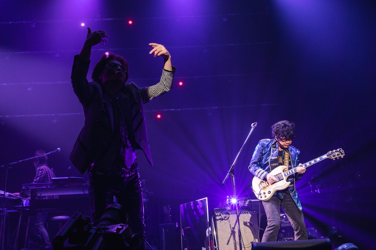 「KAI YOSHIHIRO FLASH BACK LIVE 2022 レミニセンス presented by WOWOW『INVITATION』」の様子。