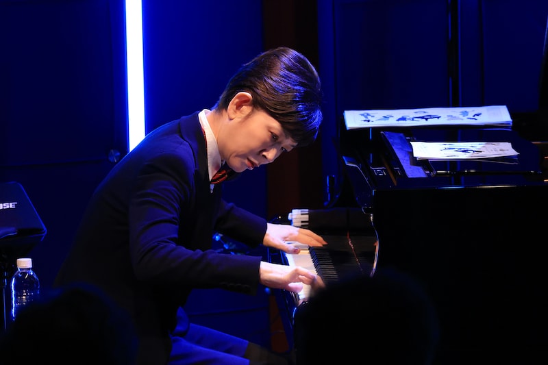 「荻野清子GoGoコンサート～三谷幸喜を歌おう～」より。（撮影：宮川舞子）