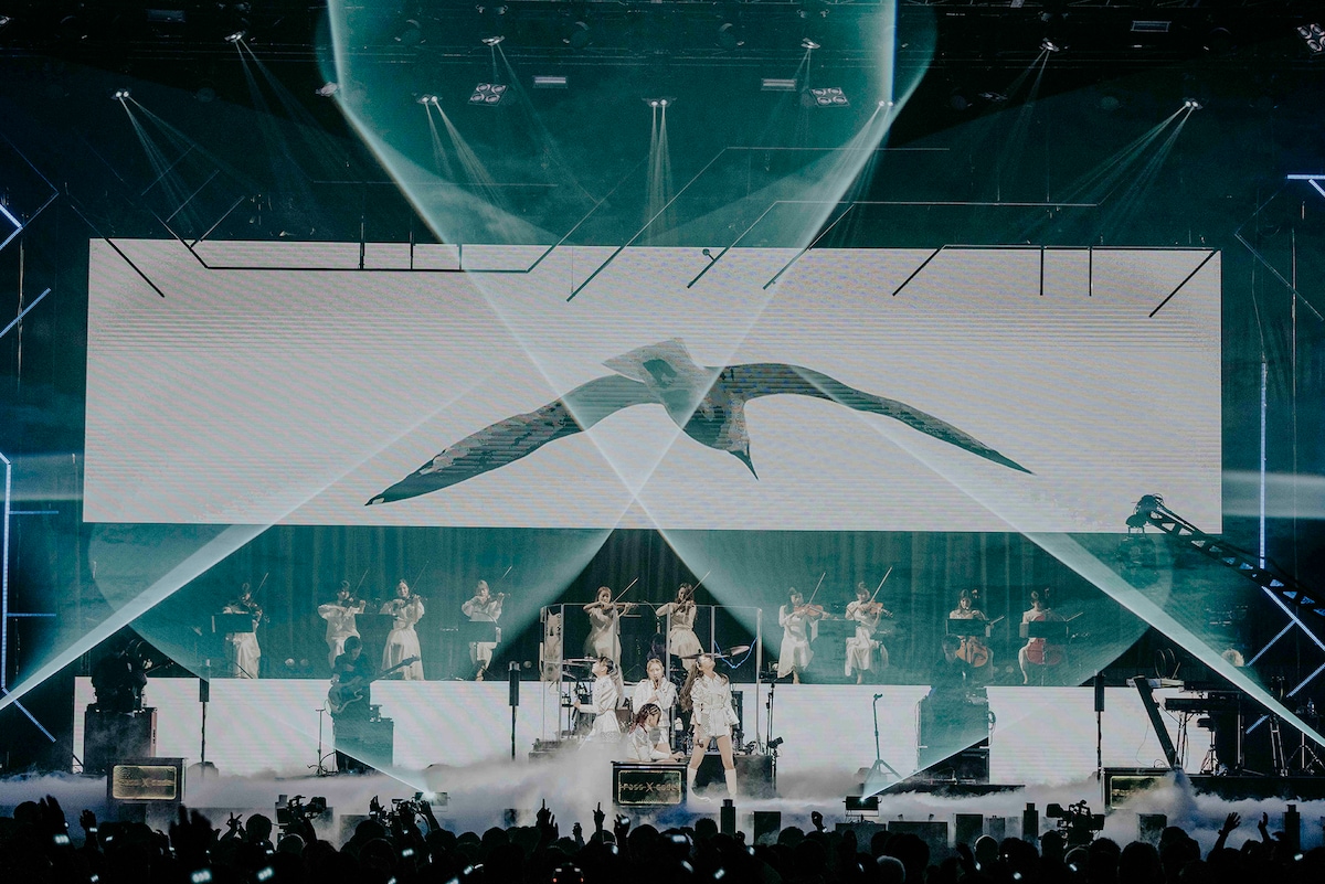 「PassCode NIPPON BUDOKAN 2022」の様子。（Photo by Shingo Tamai）