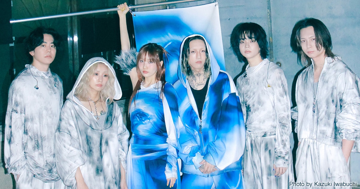 YOASOBIインタビュー｜“ライブバンド”YOASOBIの旅の終着点、全国を巡り