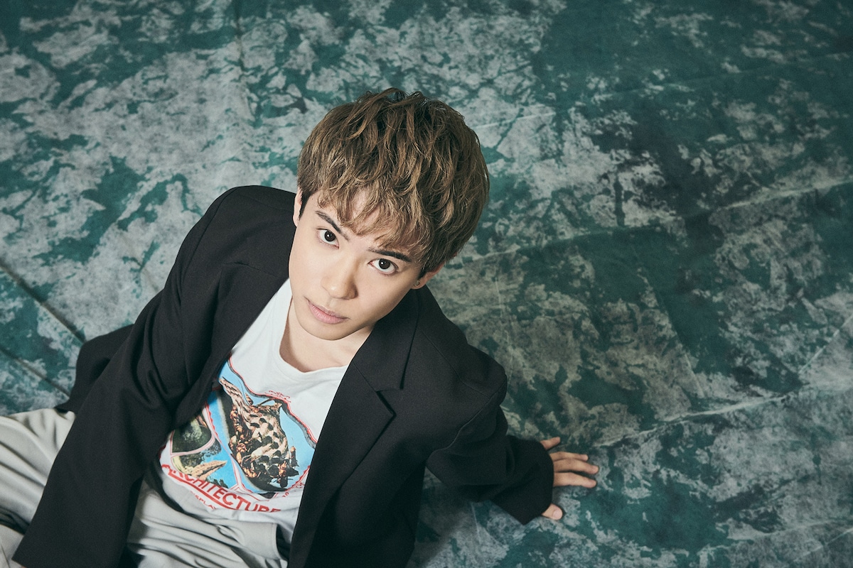 三原康司（B, Vo）