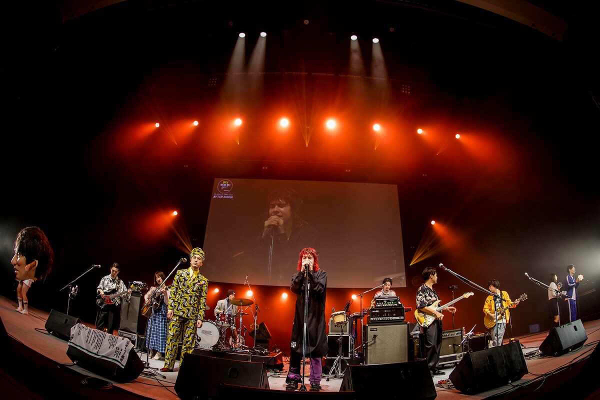 「90'S TOKYO BOYS IN HALL SPECIAL ～アフタースクール～」の様子。（撮影：キセキミチコ）