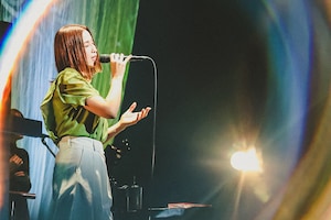 「Uru Tour 2023『contrast』」インタビュー｜最新ライブ映像をWOWOWプラスで放送 史上最長ツアーで表現した新たな世界とは